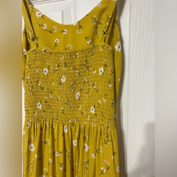 Old Navy Yellow Floral Cami Dress Smocked Back Sundress NWT Women’s Size Tall L - Picture 6 of 6